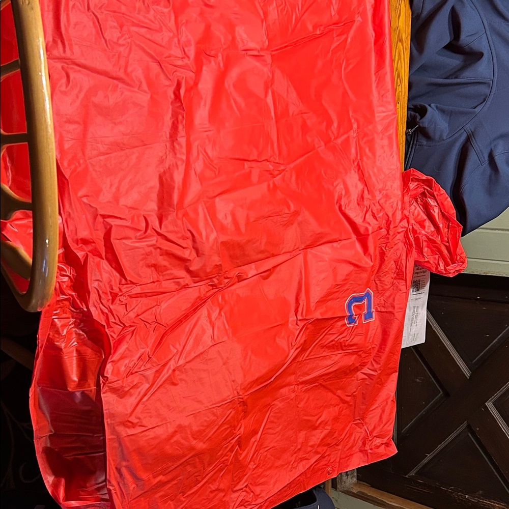 Cleveland Indians plastic poncho - Picture 4 of 9